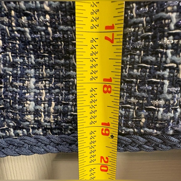 NWT AQUA Bloomingdale’s Tweed Boxy Blazer Blue Silver SMALL Designer Inspired - Picture 9 of 13